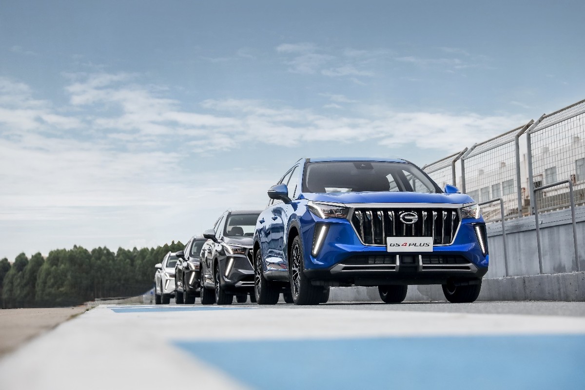 百公里加速7.5秒！傳祺GS4 PLUS不愧是超強動控SUV