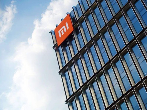 八月京东手机销量TOP10：苹果榜首，华为三款，小米表现惊人