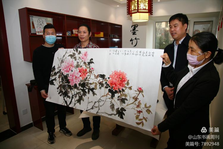 庆祝“建党100周年”，书画名家走进临沂河东区馨苑社区送春联