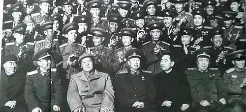 最值得中国人民自信和自豪的文化自信，莫过于毛泽东思想