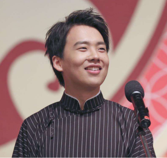 郭麒麟成综艺咖，新综艺邀请杨幂和赵丽颖，两