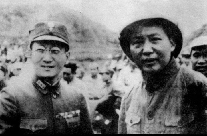 1949年，毛泽民遗骨在新疆乱坟岗被找到，公安巧施妙计让凶手伏法