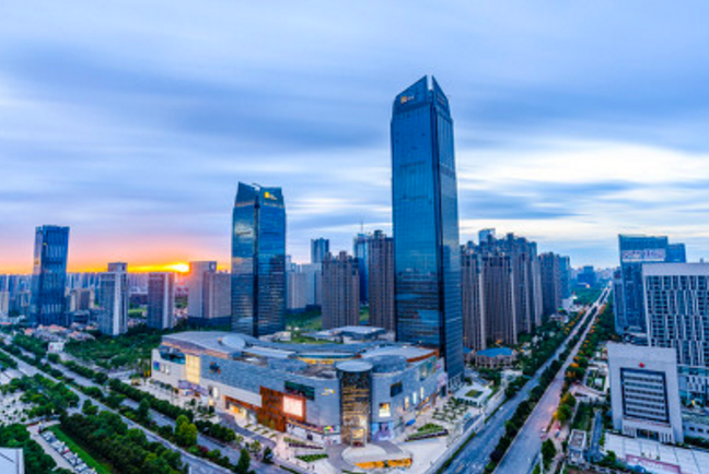 你的家乡会超一线吗？600座三四线城市，正悄然成为中国的未来