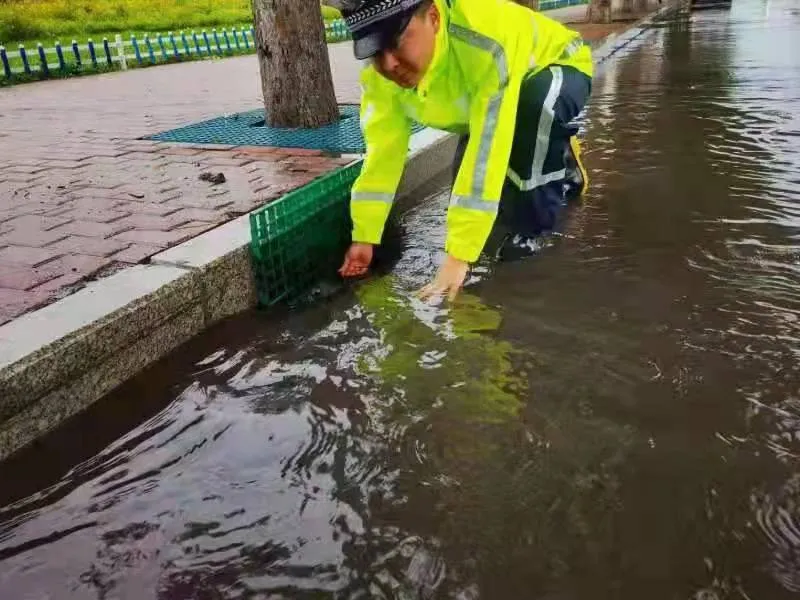 暴风骤雨中，群众需要的地方就是他们前行的方向