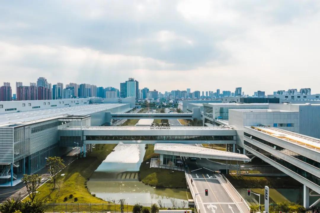 不到25万就能买大众纯电动SUV，还看什么特斯拉？