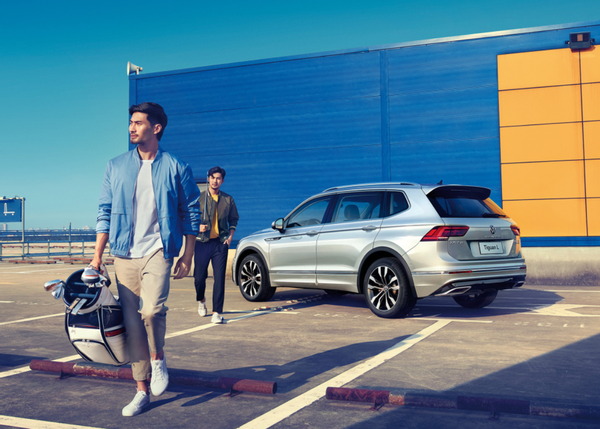 德系中型SUV，2021款大众途观L，动力空间尚可