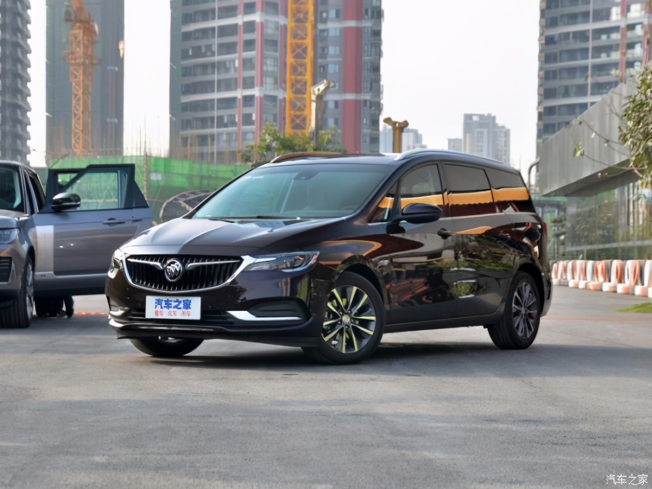 售1499万元起新款别克gl6正式上市