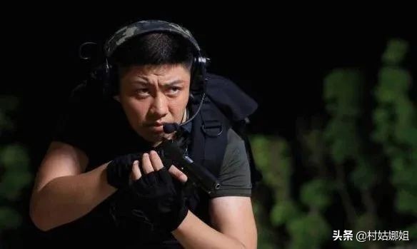曾因出演特种兵而走红，让剧组等他半年“李二