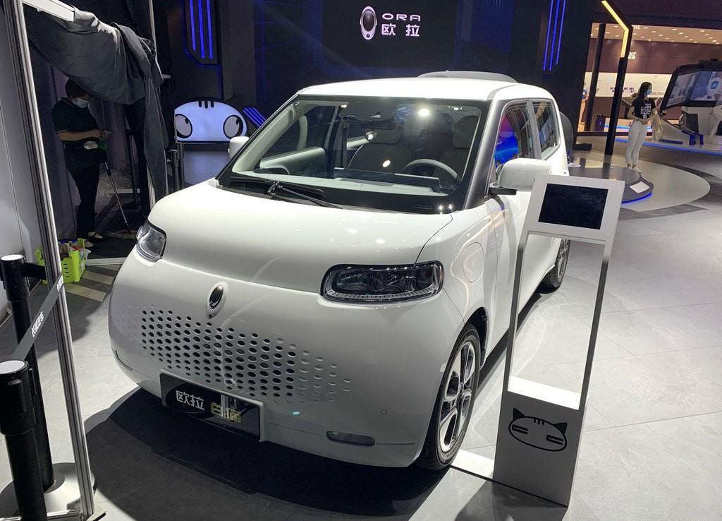 续航不低于300km的新能源才有补贴，10W以下还能选