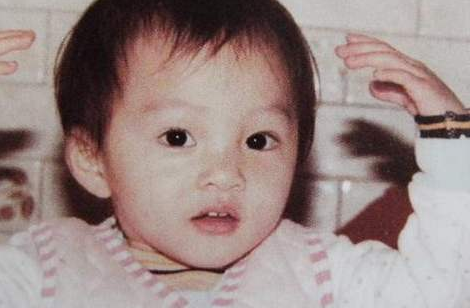 2008年,张韶涵被母亲将财产"洗劫一空",没钱治病却被母亲告上法庭