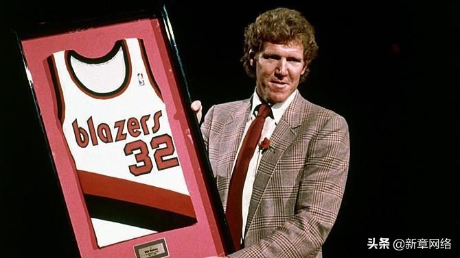 NBA 史上有哪些「巅峰期非常强，但巅峰期很短」