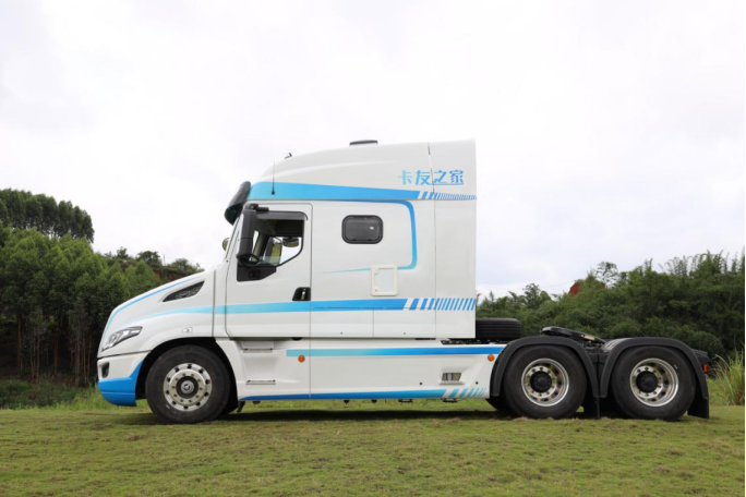乘龍房車(chē)未售先熱，斬獲“2021最受用戶(hù)期待的房車(chē)”獎項
