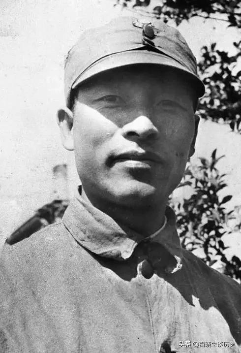 新四军师长彭雪枫：37岁英勇牺牲，62年后，儿子