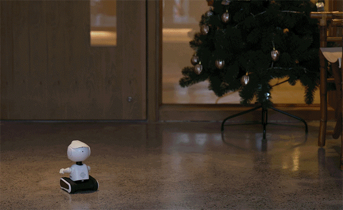 领养一个家庭新成员吧！萤石CS-RK2儿童陪护机器人体验