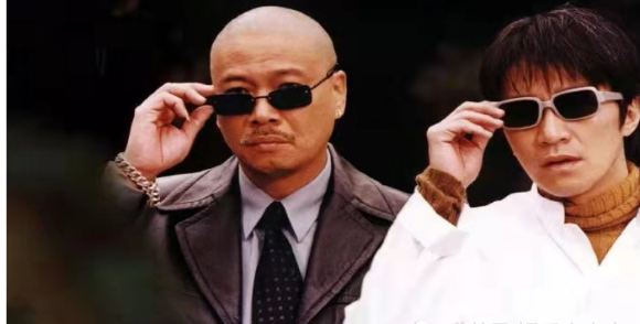 Xue Bayi says to be willing the camera lens after making supporting rule cuts Liu Yu, this is regressive the tenderness of one pace