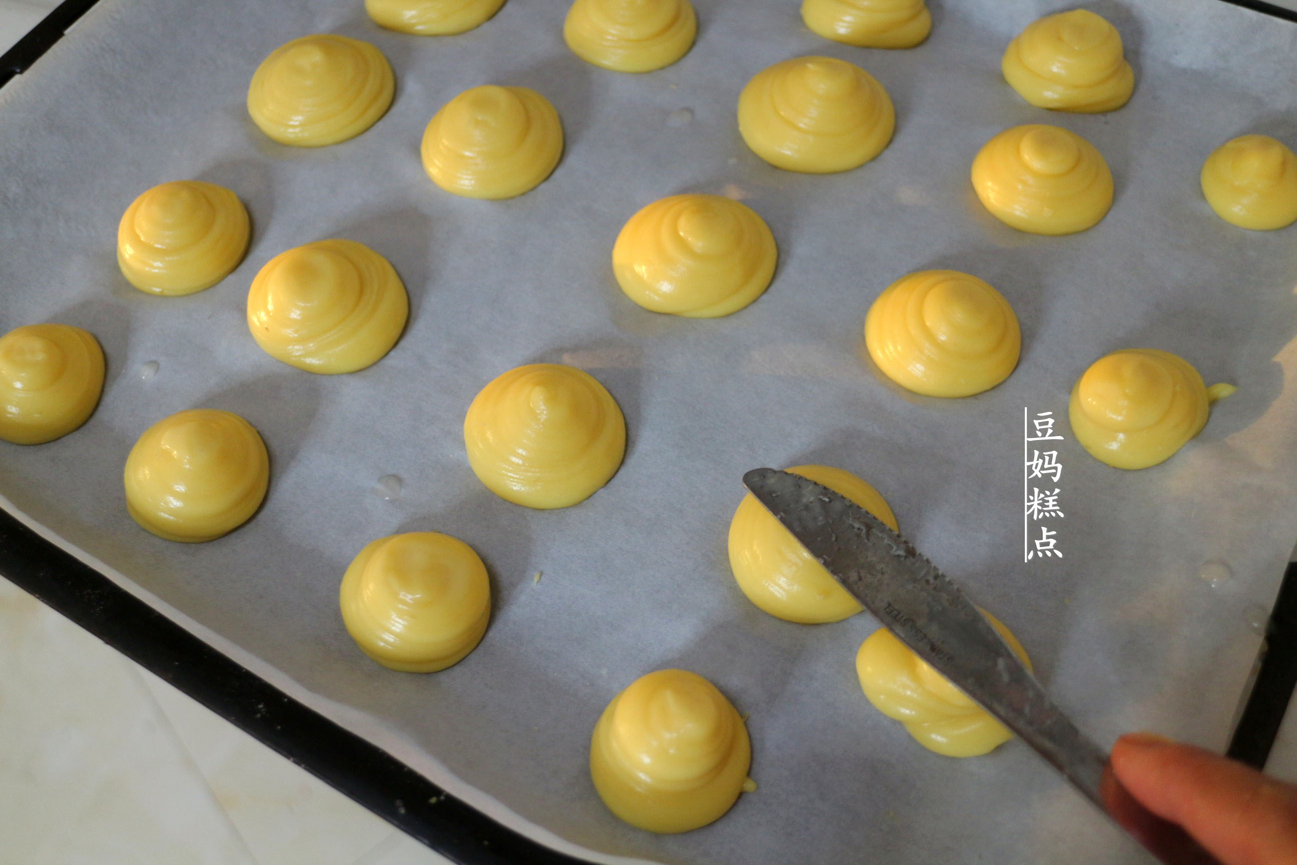 超市15元一斤的泡芙，在家10分鐘就能做一盤，給孩子吃更放心