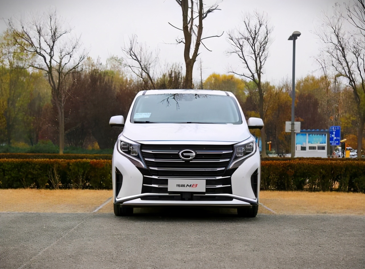 四大MPV齐聚成都车展：韩版GL8将预售，比亚迪“夏”或亮相？