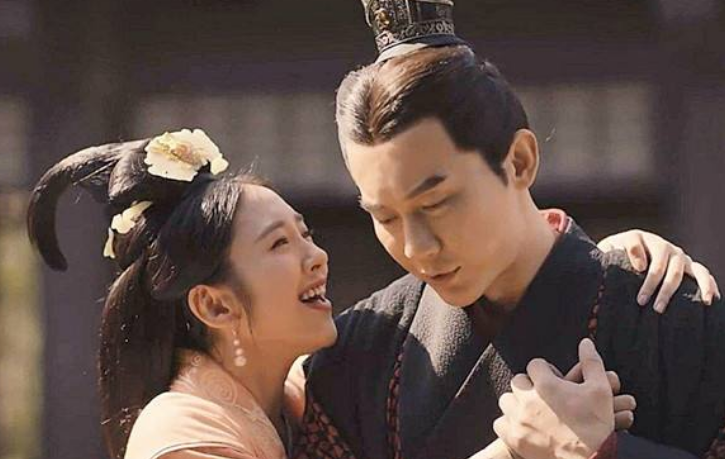 曹操死后，曹丕如何对待他的妻妾？曹丕母亲大骂：你真是猪狗不如