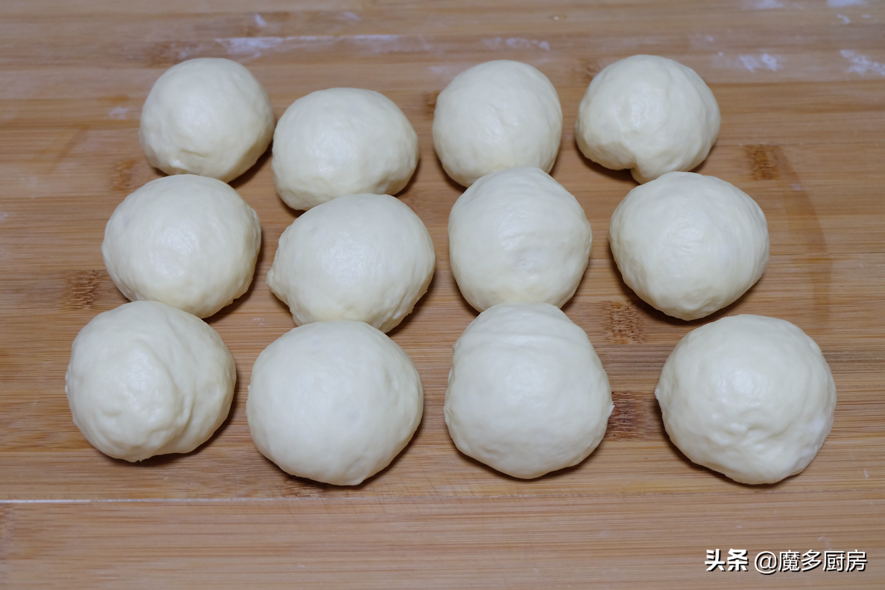 全職媽媽在家烤麵包，配方自己改，低糖無油更健康，做法太簡單了