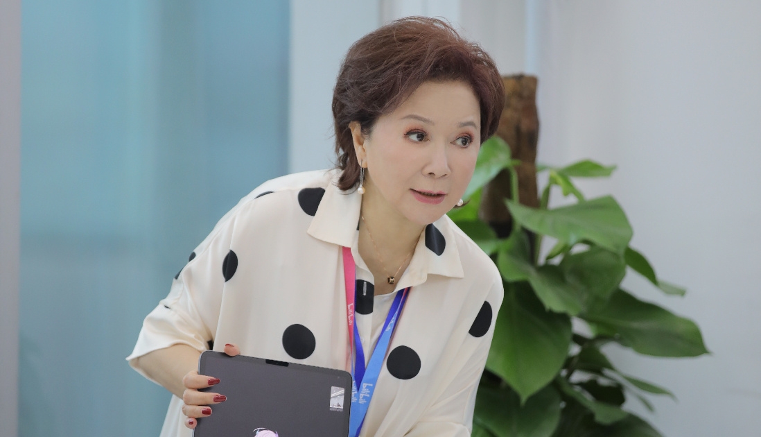 Cai Ming open is wonderful linkage, dish colza leaves broadcast game, 2 dimension laugh at stalk dehisce to come