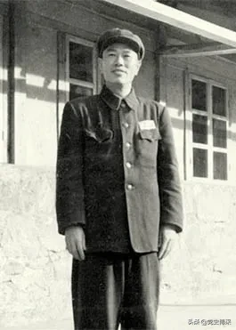 邓华：唯一亲历抗美援朝全程的志愿军首长，被毛泽东点将主持反登陆作战，美军第二次仁川登陆的计划夭折