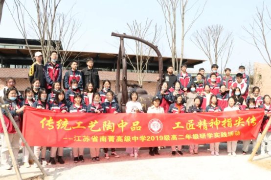 能让1500多人完成沉浸式体验，要有多难