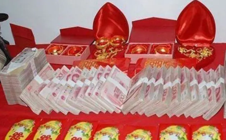 四任丈夫离奇身亡，蛇蝎母女为骗彩礼痛下毒手，2001年河南投毒案纪实