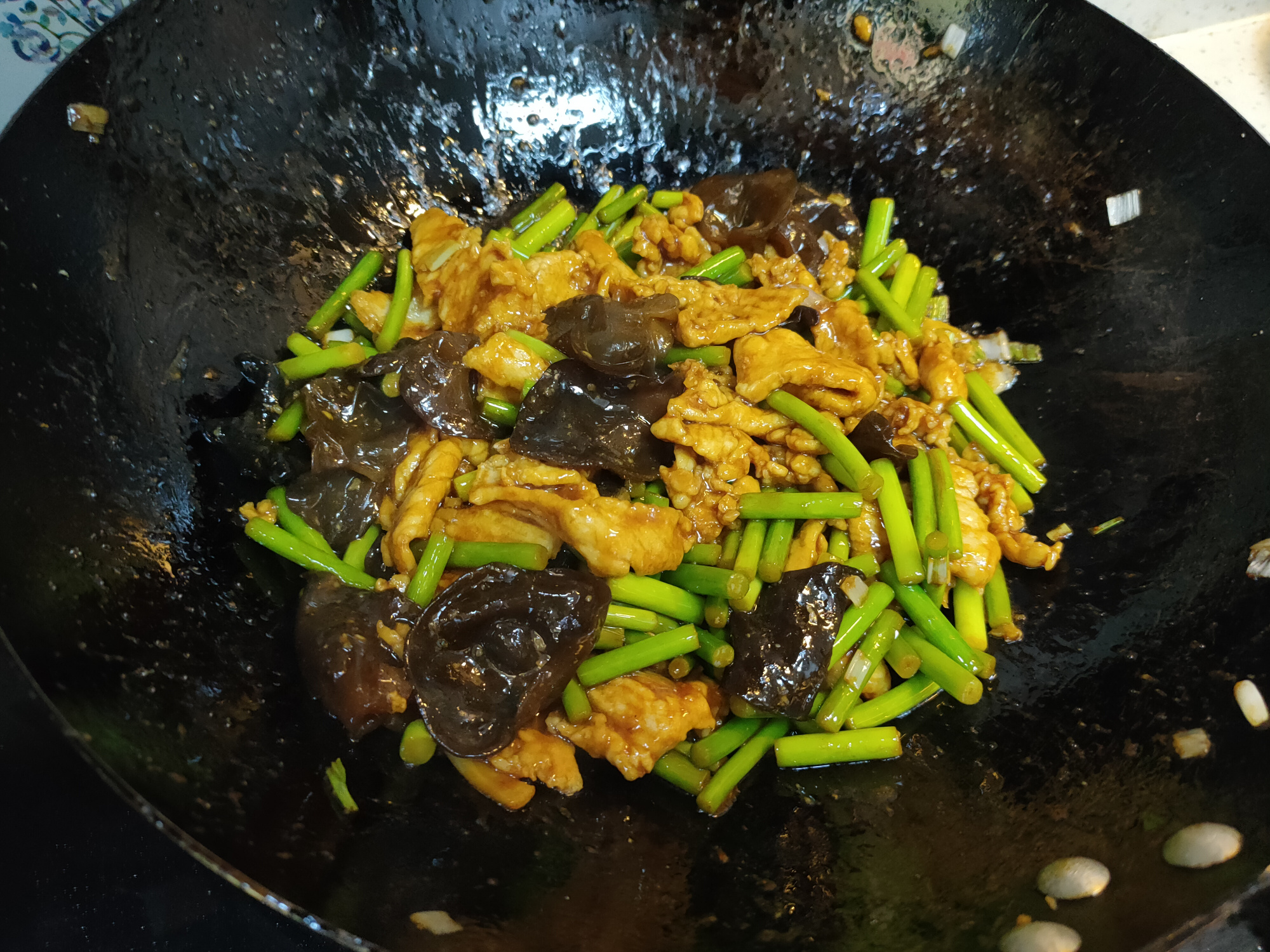 山西过油肉怎么做才好吃?掌握几个技巧,肉片嫩滑,醋香咸鲜