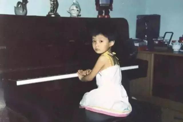 38岁陈法拉官宣产女：怒甩豪门，高调二婚，她经