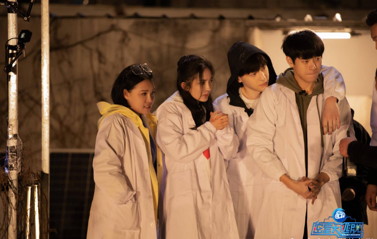 《密室大逃脱2》，蜜桃六子仅剩三人，第二季延