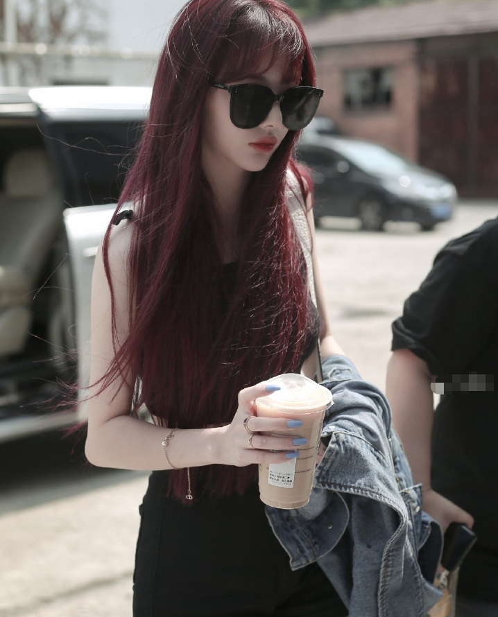 THE9生图曝光，谢可寅陆柯燃发色亮眼，我却被安