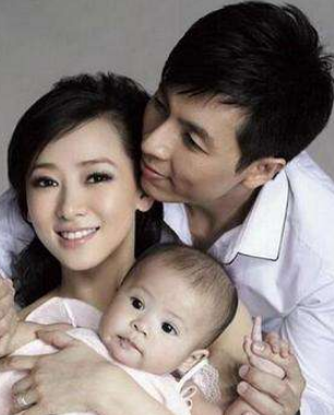 她是亚姐冠军，古天乐苦苦追求却爱而不得，今