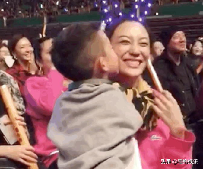 应采儿生二胎了？大方晒出陈小春做的爱心美食，大家不淡定了