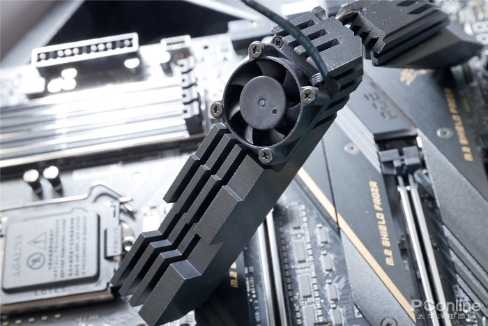 微星MEG Z490 ACE主板评测:16相旗舰级供电加持 价格仅为旗舰一半
