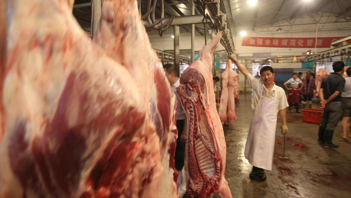 4月25日，猪价“咸鱼翻身”，涨势向南传导，会不会涨至15元/斤？