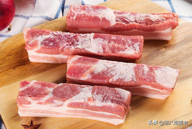 保存猪肉，不要直接塞进冰箱冷冻，教您正确方法，冻肉吃着像鲜肉