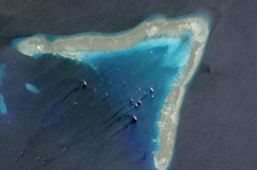 南海局势危机，应对中国，菲律宾总司令表态：在南海岛礁大兴土木