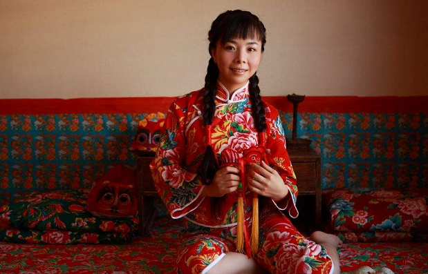 国家一级演员王二妮，嫁给经纪人后放弃娱乐圈