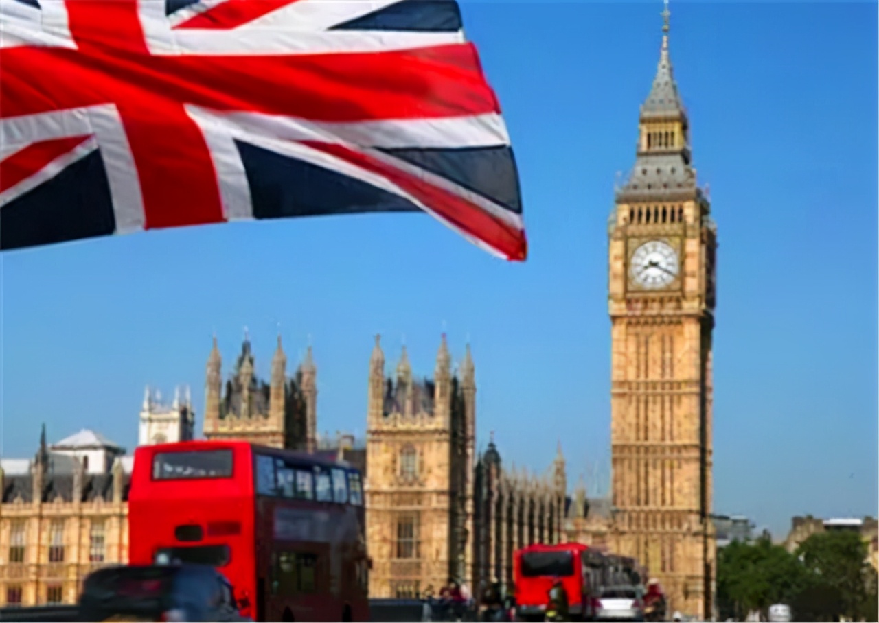 约翰逊输了？中国见招拆招进行反制，英国终于