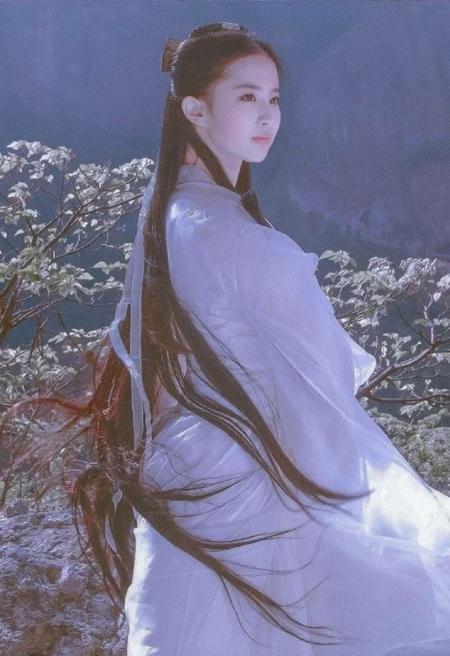 刘亦菲出演反派，病娇阴冷和以前太不一样，有