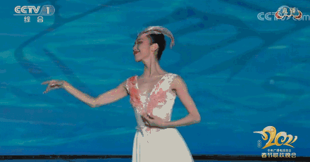 终于等到周杰伦，“全场最忙”黄子韬！2021春晚，难忘今宵