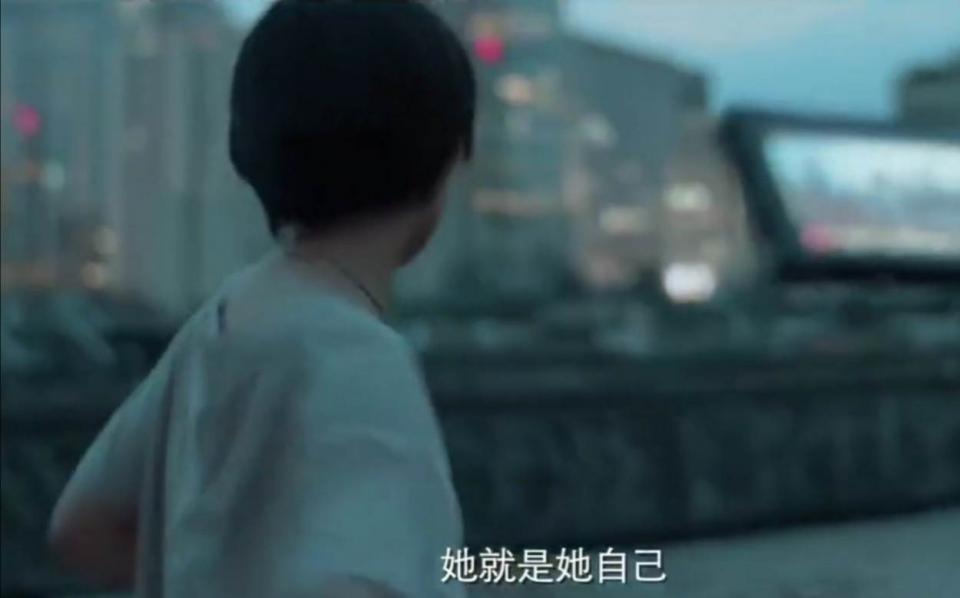 " elder sister " the booking office in controversy is broken 300 million! But Zhang Zifeng's future is more than 00 beautiful booking office carry handle