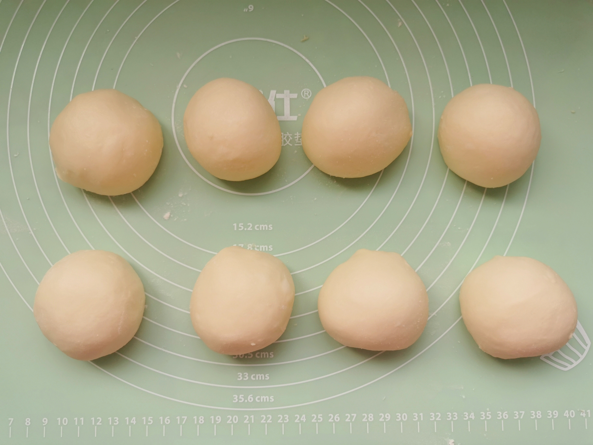 蜂蜜脆底小面包，做法太简单，一次发酵，一周吃3次才过瘾