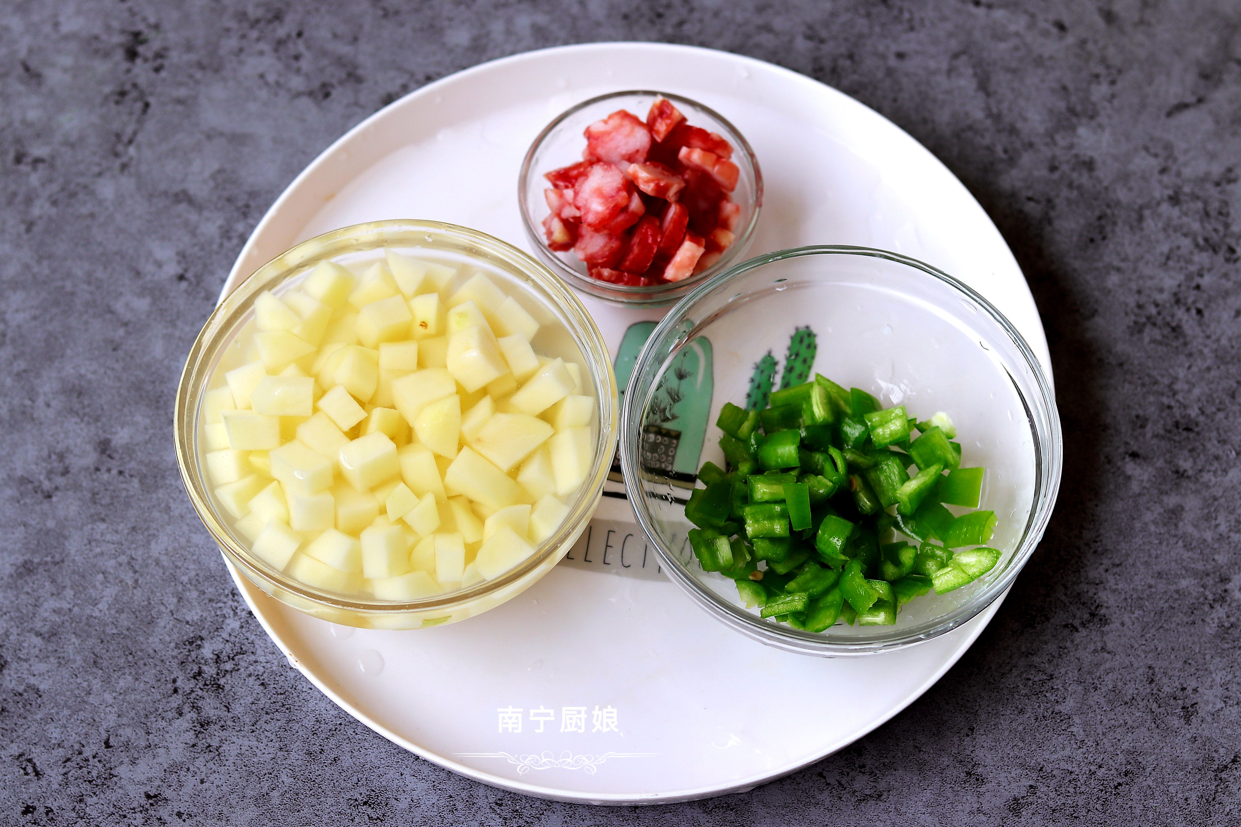 臘味炒飯我只服這做法，做法簡單又美味，我家一周連吃7次不嫌膩