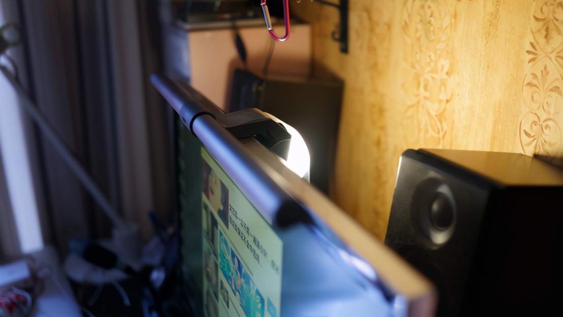 第三代屏幕灯来了 明基ScreenBar Halo新品体验