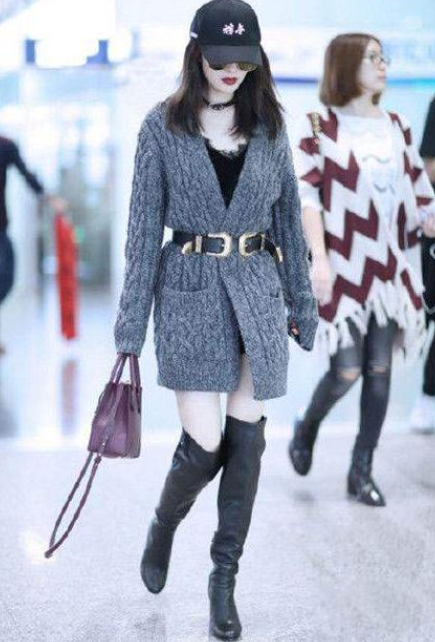 杨幂才是真的“腿精”！这靴子一般人谁敢买，