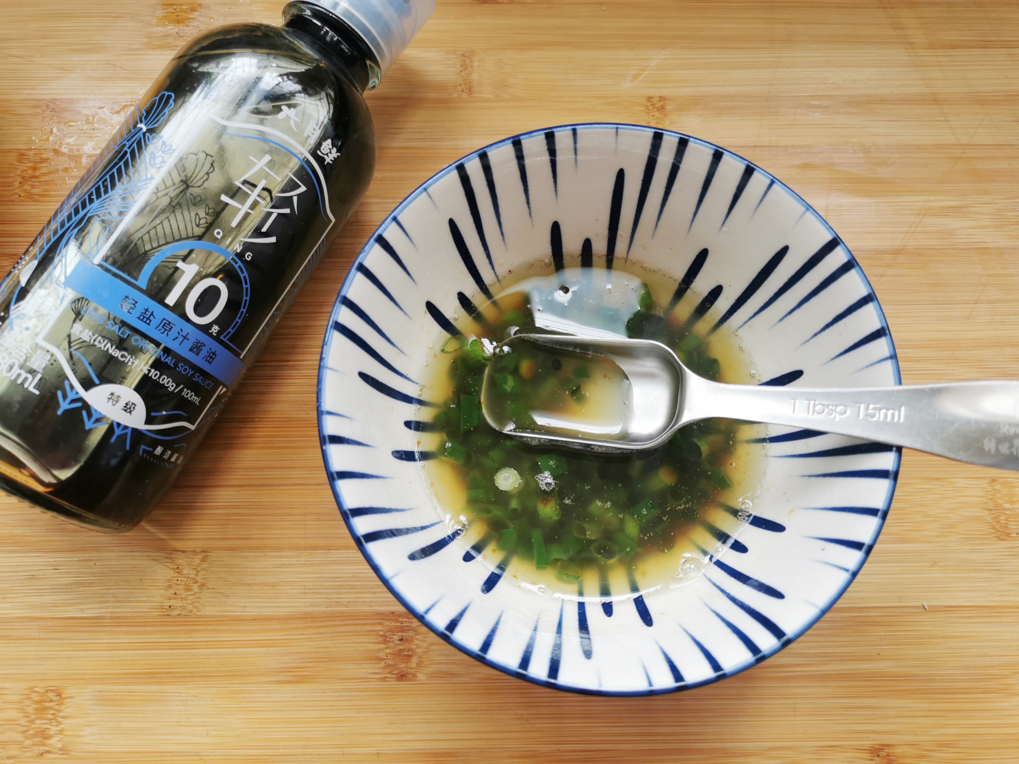 我家雞腿從不油炸，按照我這個做法，肉嫩汁香，好吃不上火