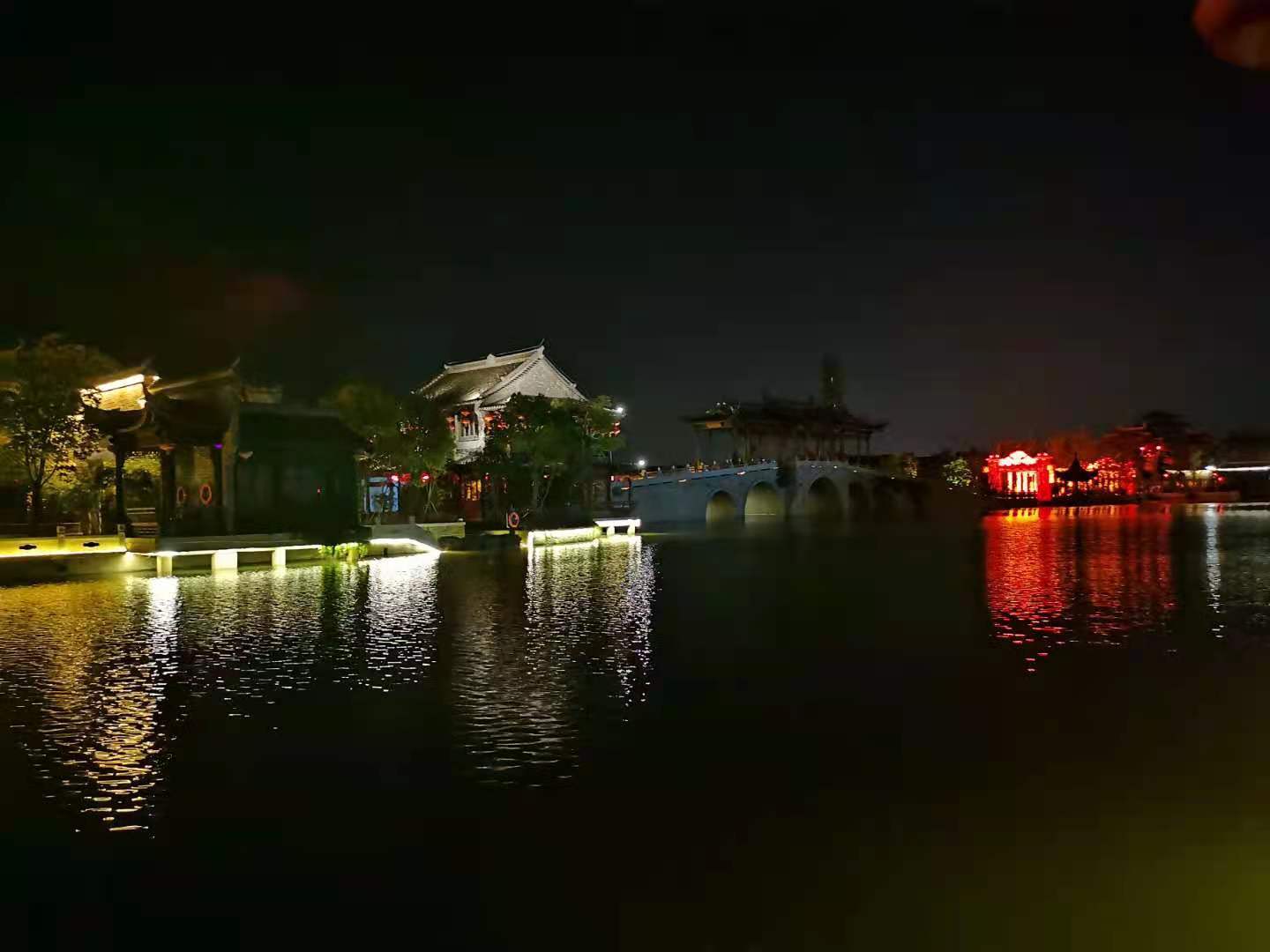 两天假期哪里玩？启封故园嗨翻天