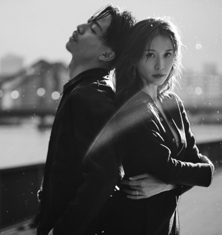 結婚兩週年林志玲近照曝光，看這懟臉狀態，你們信她有46歲嗎？