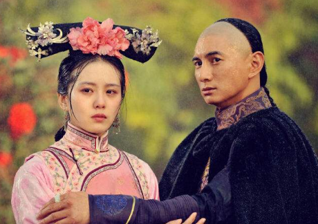 又抢女星男友？清纯玉女胡冰卿接连“翻车”，